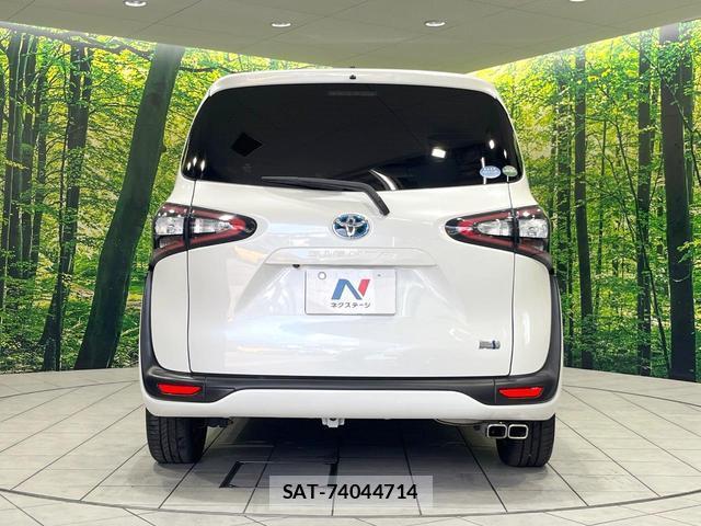 Toyota SIENTA 2016-01 8652281-15