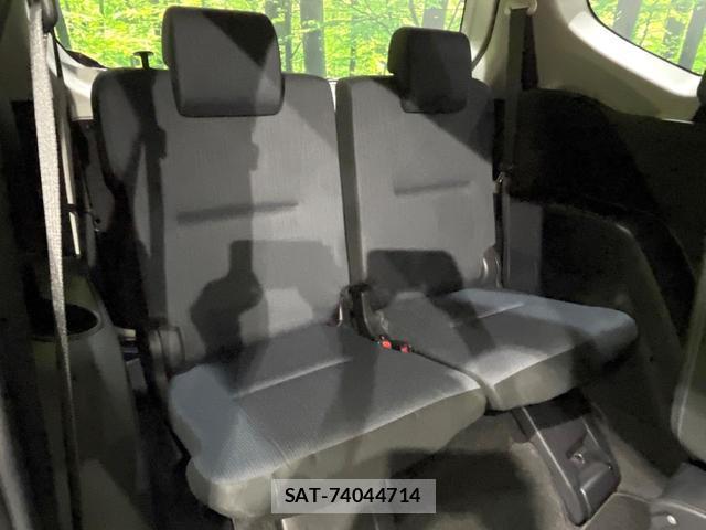 Toyota SIENTA 2016-01 8652281-9