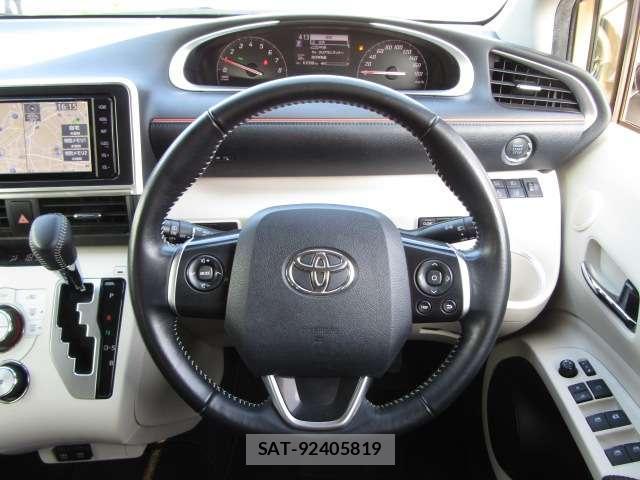 Toyota SIENTA 2020-09 8652340-1