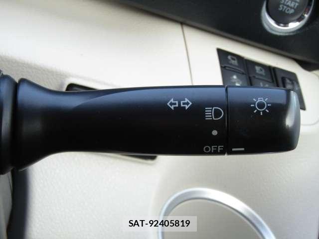 Toyota SIENTA 2020-09 8652340-7