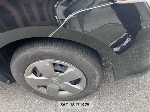Toyota SIENTA 2015-09 8652425-4