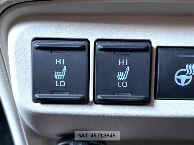Toyota SIENTA 2023-03 8652453-5