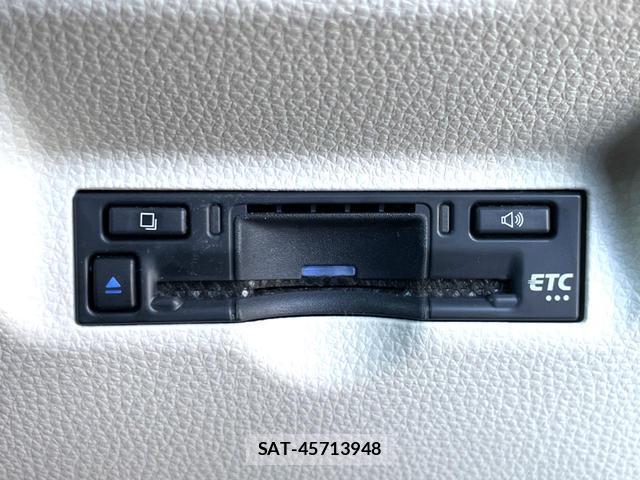 Toyota SIENTA 2023-03 8652453-7