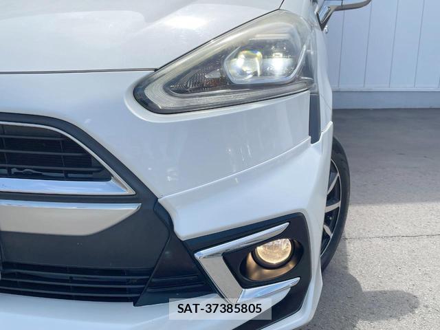 Toyota SIENTA 2015-10 8652538-12