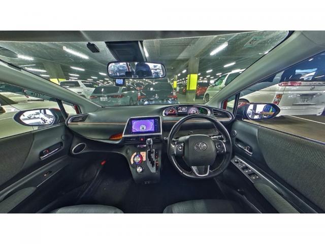 Toyota SIENTA 2021-09 8652716-2