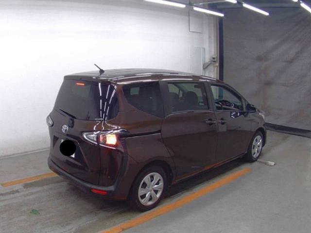 Toyota SIENTA 2021-05 8652804-1
