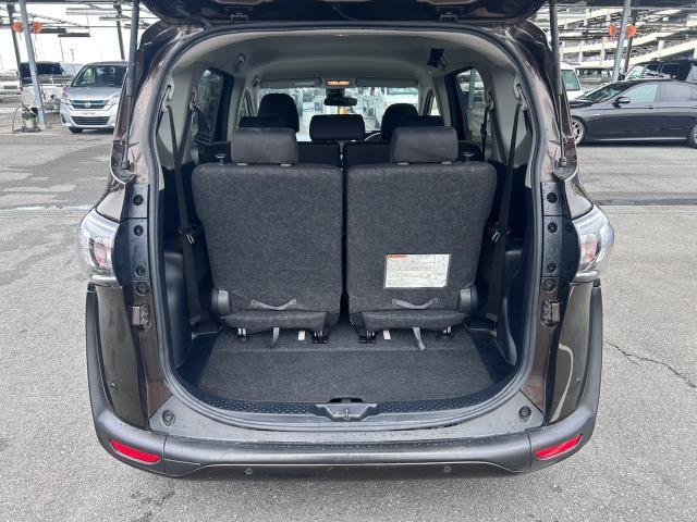 Toyota SIENTA 2021-05 8652804-15