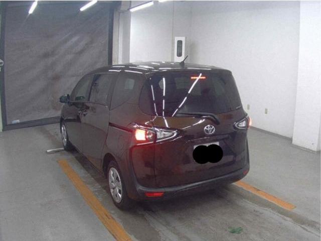 Toyota SIENTA 2021-05 8652804-4
