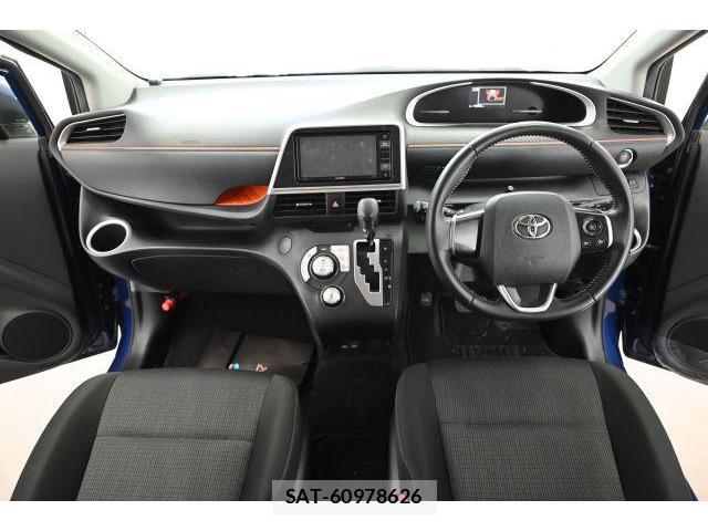 Toyota SIENTA 2021-07 8652891-5