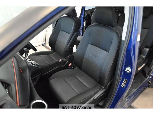 Toyota SIENTA 2021-07 8652891-7