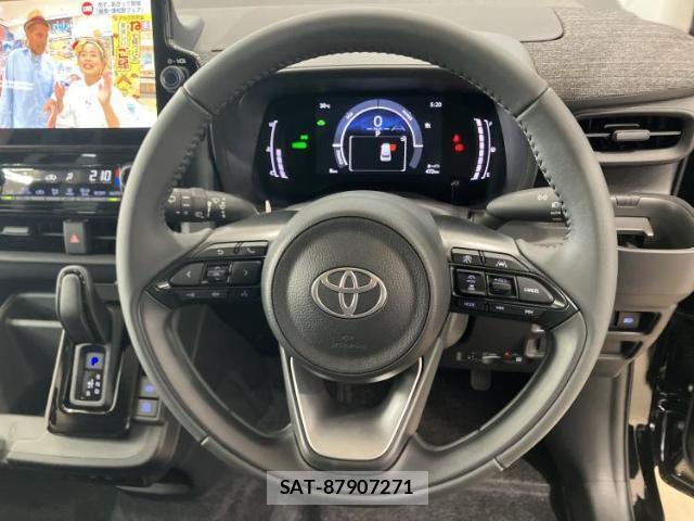 Toyota SIENTA 2026-03 8653122-14