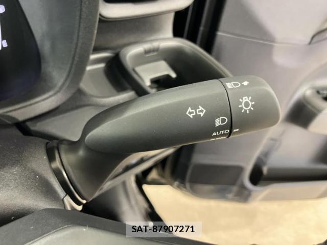 Toyota SIENTA 2026-03 8653122-15