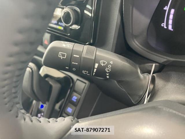 Toyota SIENTA 2026-03 8653122-16