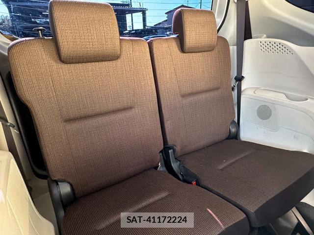Toyota SIENTA 2016-09 8653232-15