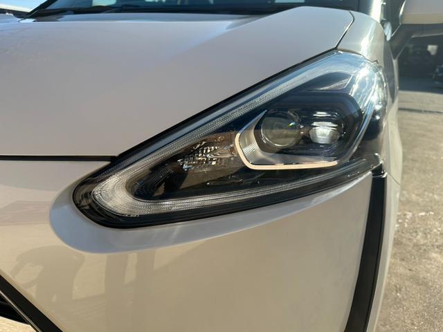 Toyota SIENTA 2017-12 8653233-17