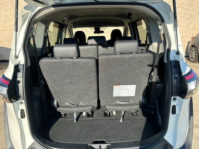 Toyota SIENTA 2017-12 8653233-9