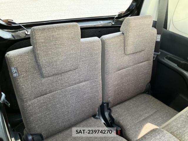 Toyota SIENTA 2023-07 8653493-5