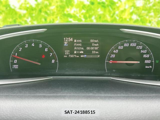 Toyota SIENTA 2016-06 8653571-11