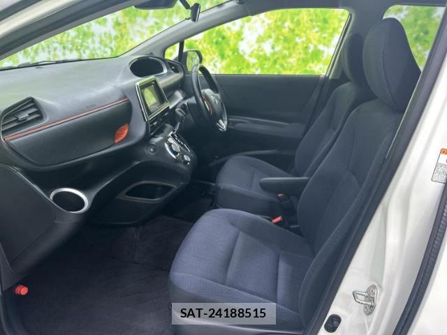 Toyota SIENTA 2016-06 8653571-6