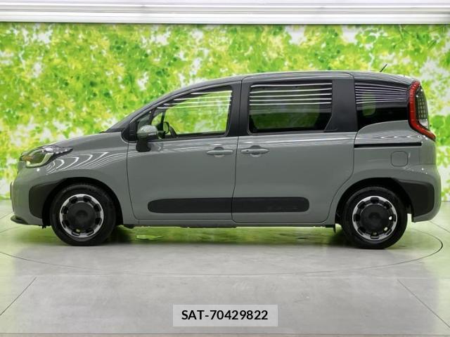 Toyota SIENTA 2025-08 8653611-1