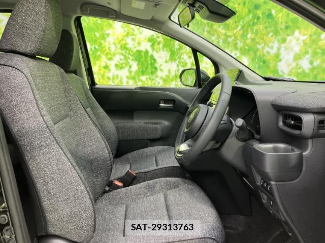 Toyota SIENTA 2026-03 8653675-3