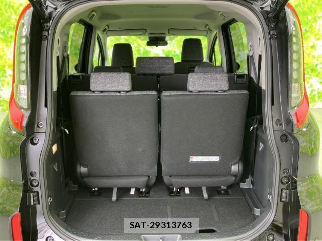 Toyota SIENTA 2026-03 8653675-7