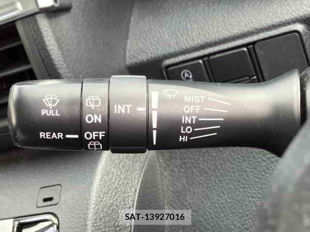Toyota SIENTA 2020-10 8653694-15