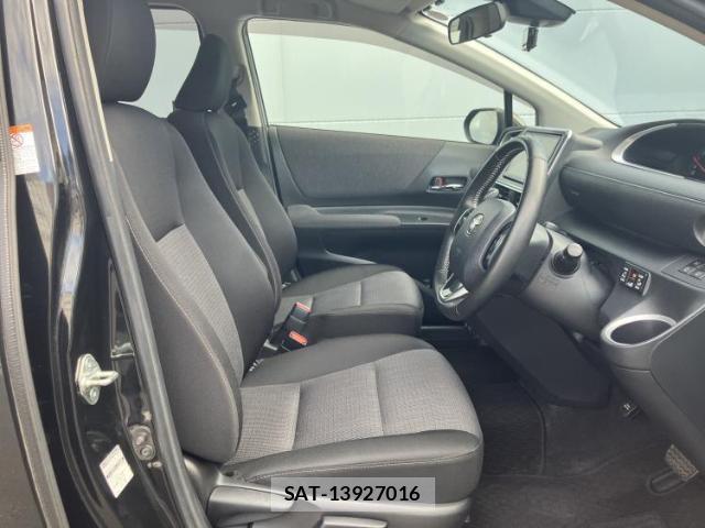 Toyota SIENTA 2020-10 8653694-4