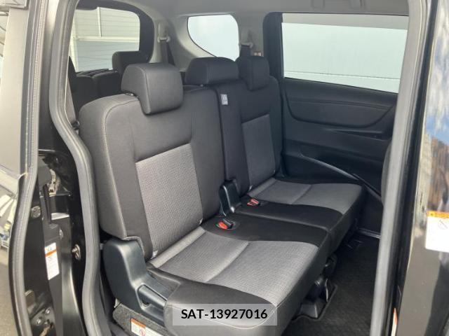 Toyota SIENTA 2020-10 8653694-6