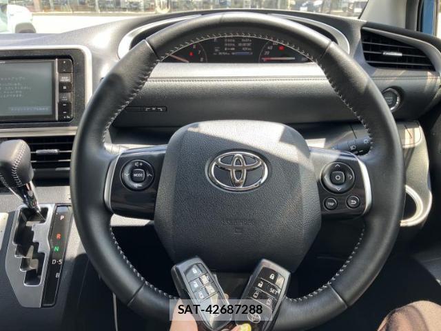 Toyota SIENTA 2022-02 8653725-13
