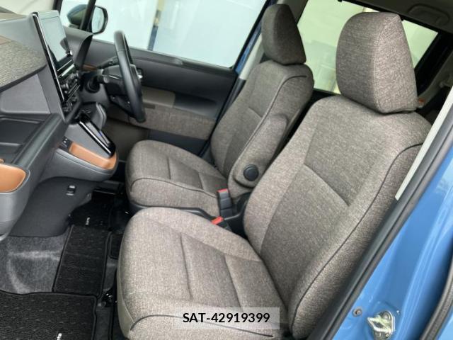 Toyota SIENTA 2023-02 8653737-5