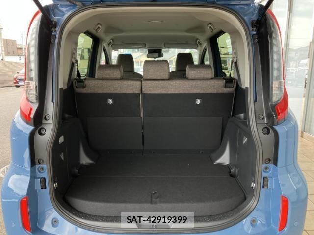 Toyota SIENTA 2023-02 8653737-7