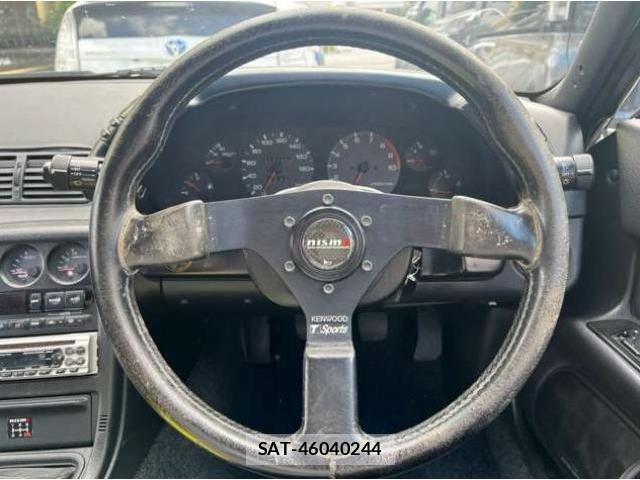 Nissan SKYLINE 1990-04 8652373-11