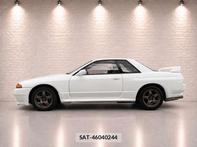 Nissan SKYLINE 1990-04 8652373-2
