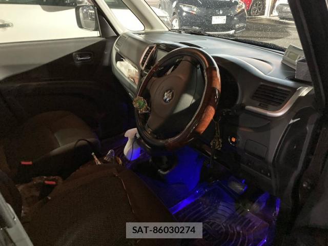 Suzuki SOLIO 2013-09 8646780-9