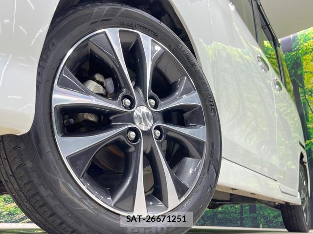 Suzuki SPACIA 2017-03 8647869-12