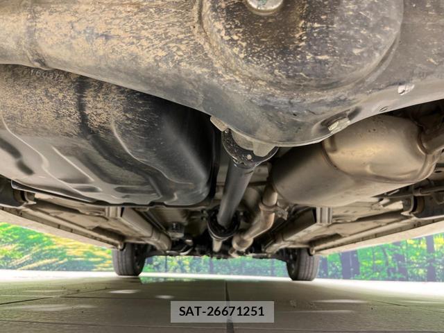 Suzuki SPACIA 2017-03 8647869-18