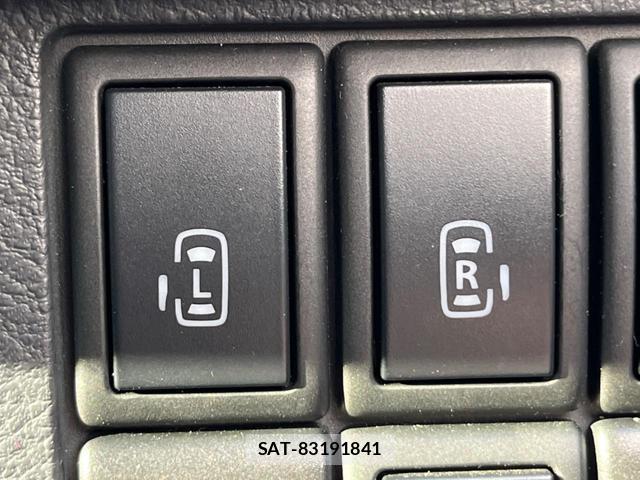 Suzuki SPACIA 2013-09 8647335-4