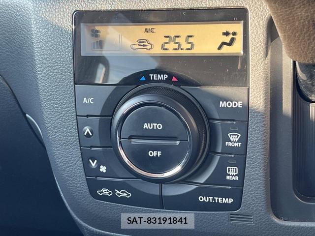Suzuki SPACIA 2013-09 8647335-6
