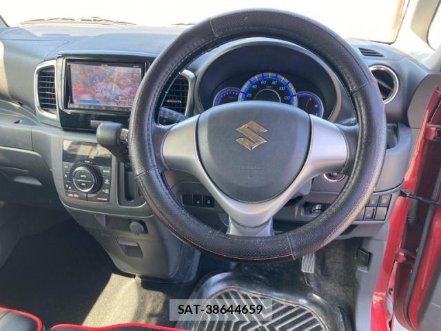 Suzuki SPACIA 2013-08 8648485-15