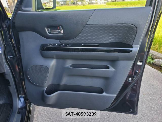 Suzuki SPACIA 2014-04 8648694-14