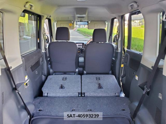 Suzuki SPACIA 2014-04 8648694-16