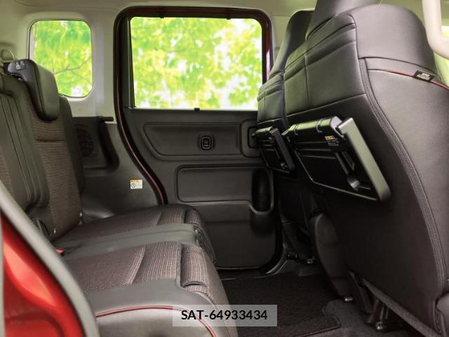 Suzuki SPACIA 2025-05 8651793-4