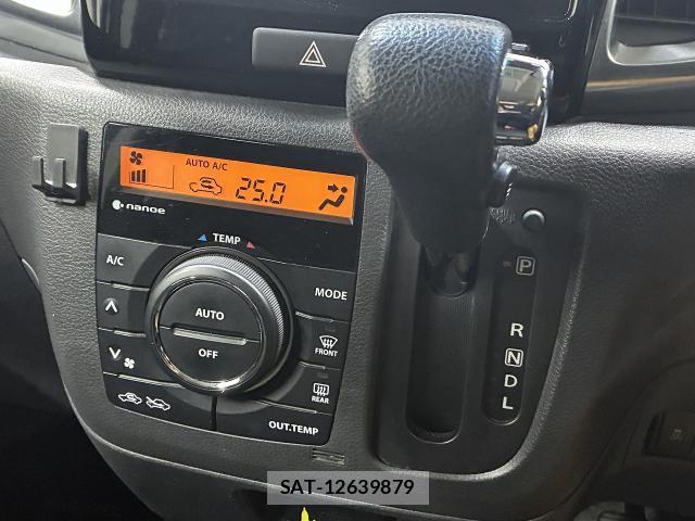 Suzuki SPACIA 2016-07 8652079-17