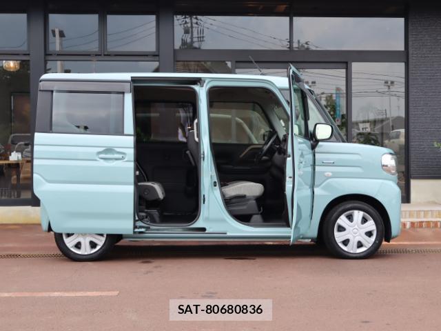 Suzuki SPACIA 2024-01 8646670-14