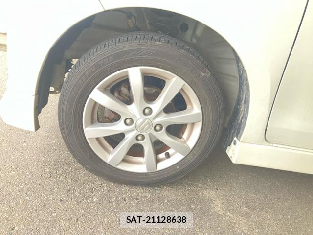 Suzuki SPACIA 2014-06 8647279-3