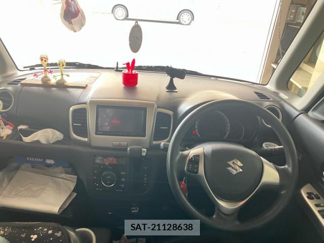 Suzuki SPACIA 2014-06 8647279-6