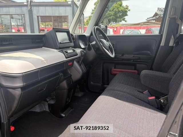Suzuki SPACIA 2018-04 8647888-12
