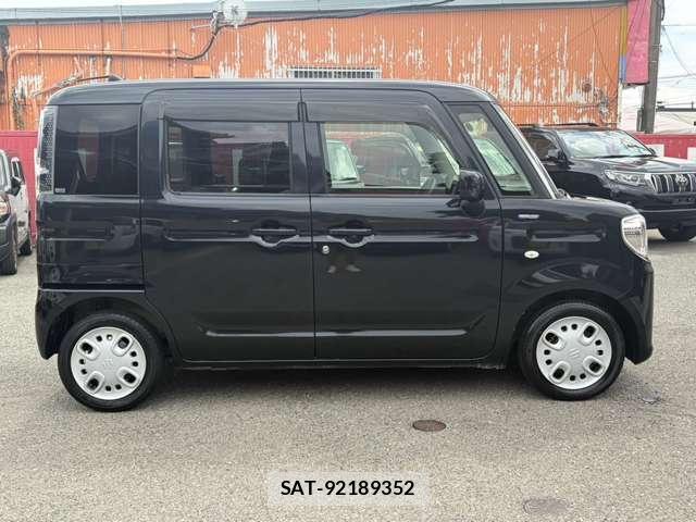 Suzuki SPACIA 2018-04 8647888-4