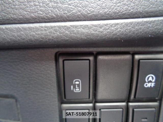 Suzuki SPACIA 2015-11 8650146-7